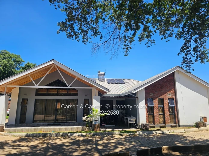 3-Bed Townhouse in Marlborough with Borehole