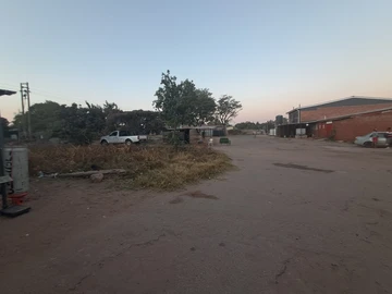 Commercial & Industrial Land