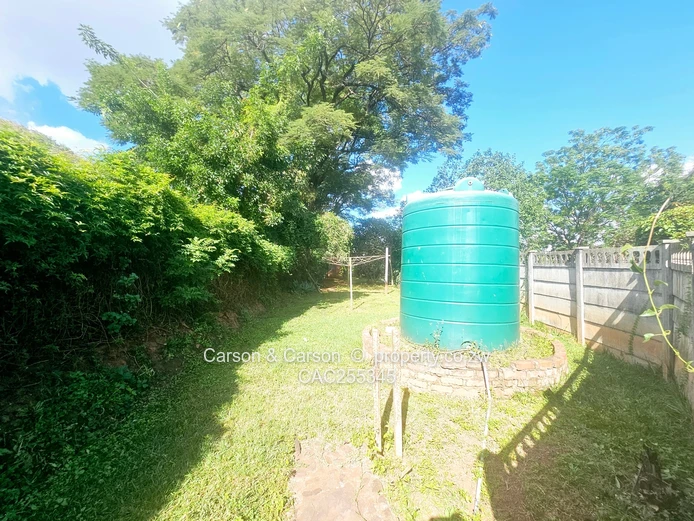 3 beds house for rent