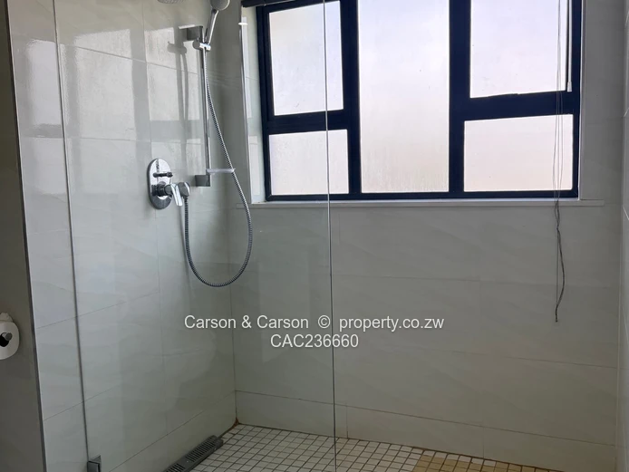 Clusters to rent in Newlands  (Sole Mandate)