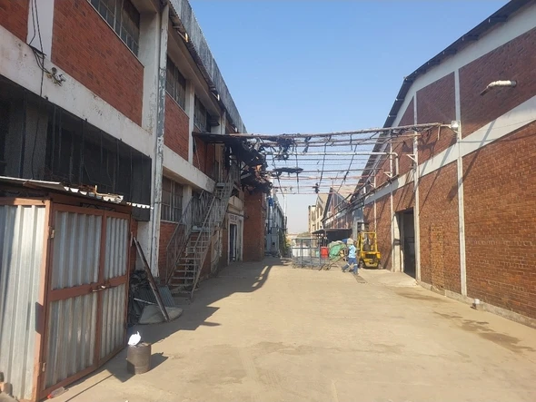 Warehouse & Factory