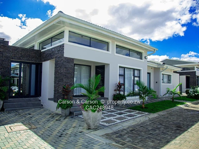 Modern Fully Furnished 3-Bed Townhouse in Borrowdale 