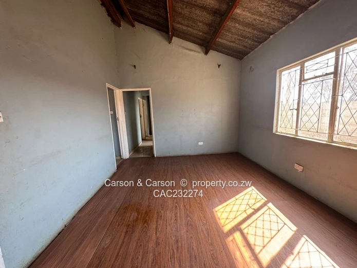 House to share in Budiriro close to the shopping centre (Sole Mandate)