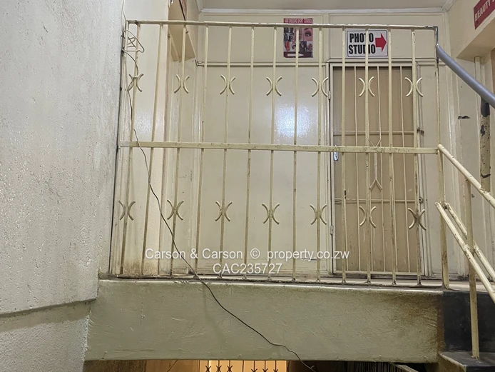 INVESTORS DELiGHT :  Surgery , clinic and  Dentistry on Sale 