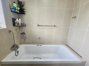 2 Bedroom Garden Flat