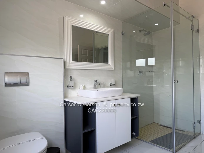 Clusters to rent in Newlands  (Sole Mandate)