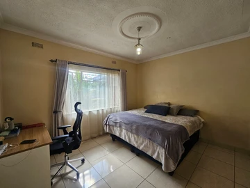 2 Bedroom Garden Flat