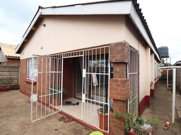 4 Bedroom House