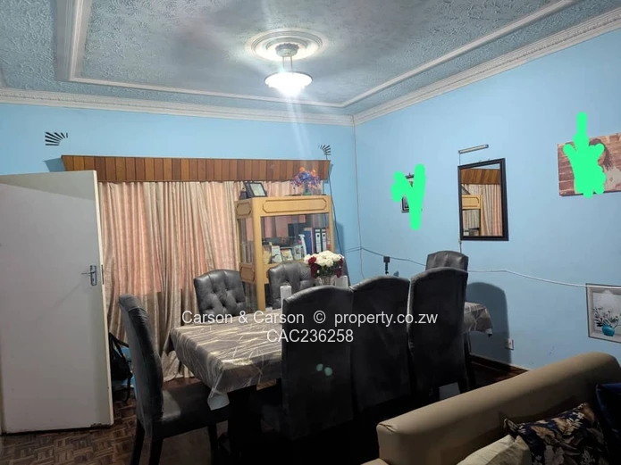 Waterfalls: 3-bed Home on 4600 m2 