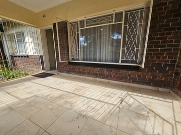 2 Bedroom Garden Flat