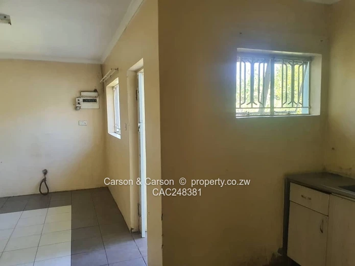 Beautiful Neighbourhood  (Sole Mandate)