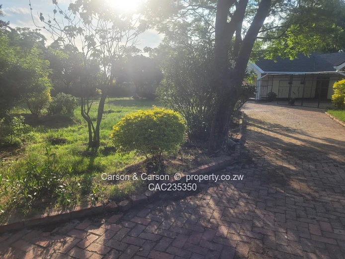 Good Neighbourhood, Close Harare CBD