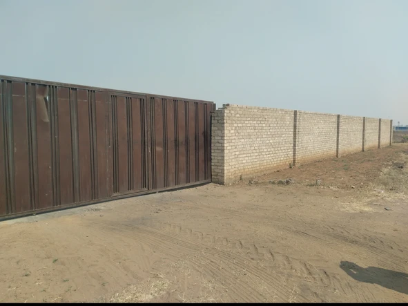 Stands & Residential Land