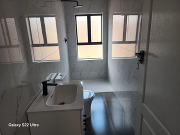 3 Bedroom Garden Flat