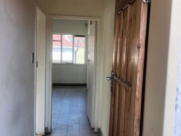 Flat & Apartment