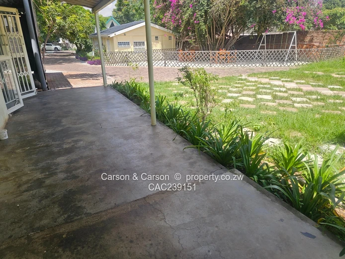 Office space to let in Newlands