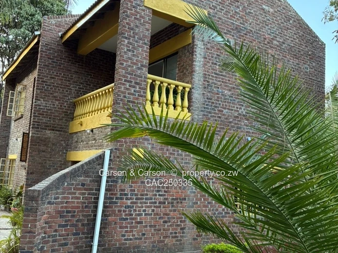Luxury in leafy suburb furnished property to let 