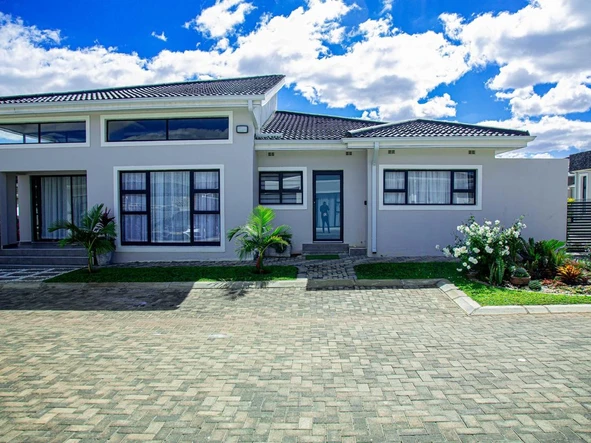 3 Bedroom Townhouse Complex