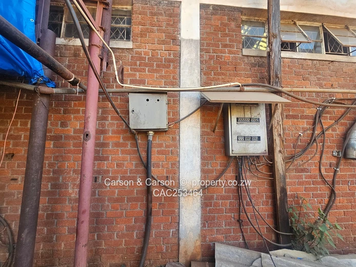 Warehouse in Kuwadzana with Boardroom
