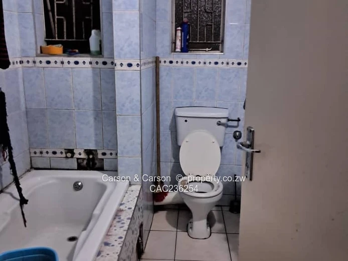 Spacious 2-Bed Flat  in Ardbennie