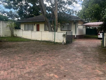 GLEN LORNE Cozy Cottage For Rent