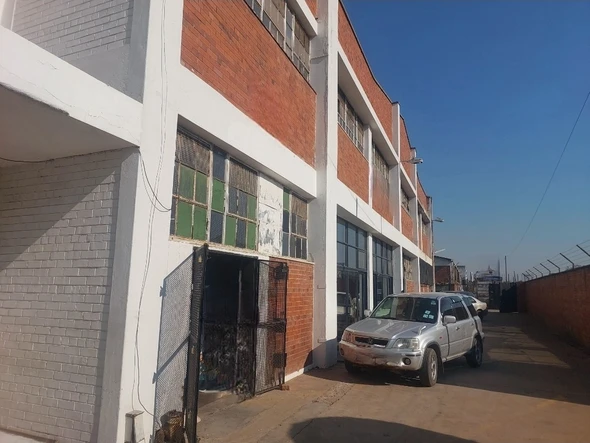 Warehouse & Factory