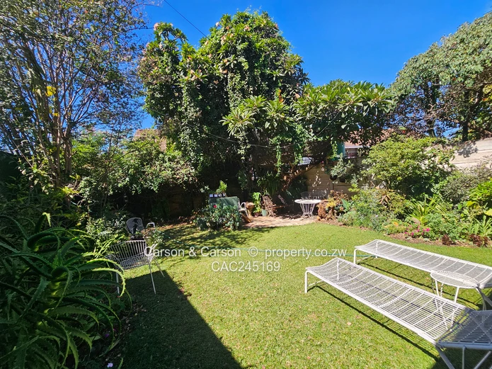 Fully furnished duplex apartment in Avondale 