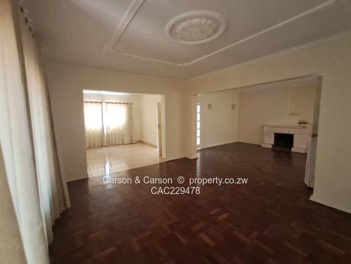 Exclusive Double-Storey Residence on One Acre – Greendale North