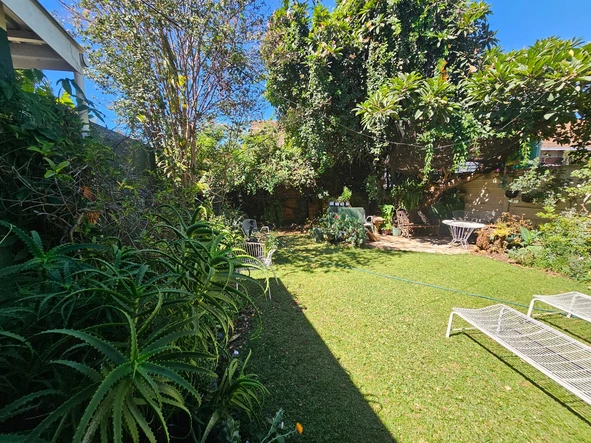 2 Bedroom Garden Flat