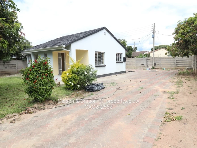 House to rent in Msasa Park  (Sole Mandate)