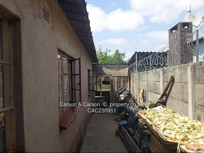 Surrounded by all amenities  (Sole Mandate)