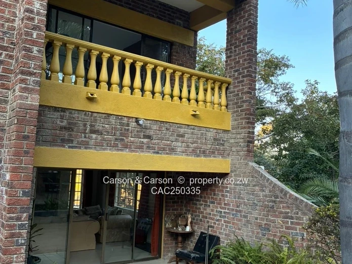Luxury in leafy suburb furnished property to let 