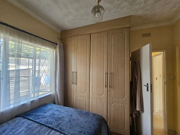 2 Bedroom Garden Flat