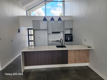 3 Bedroom Garden Flat