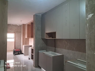 7 Bedroom House