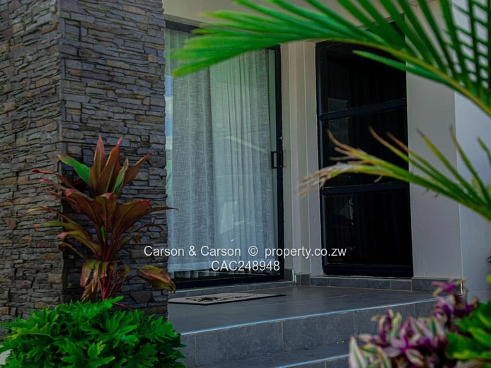 Modern Fully Furnished 3-Bed Townhouse in Borrowdale 