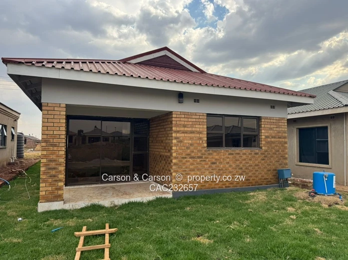 Newly built house in a gated community of Rainham Park