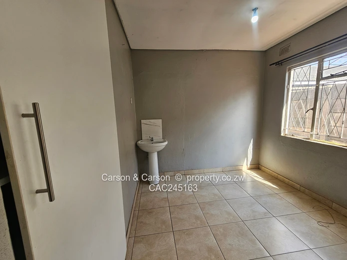 Modern house for rent in Tynwald South (Sole Mandate)