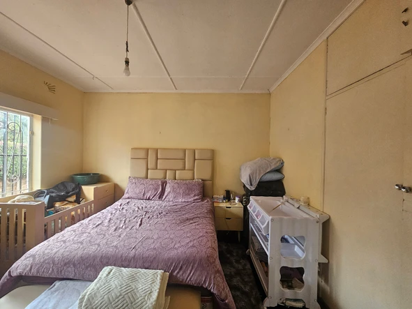 2 Bedroom Garden Flat