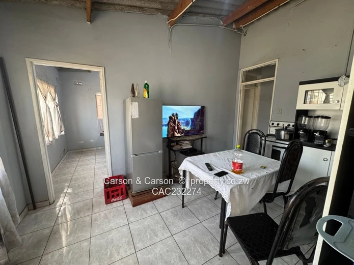 House to share in Budiriro close to the shopping centre (Sole Mandate)