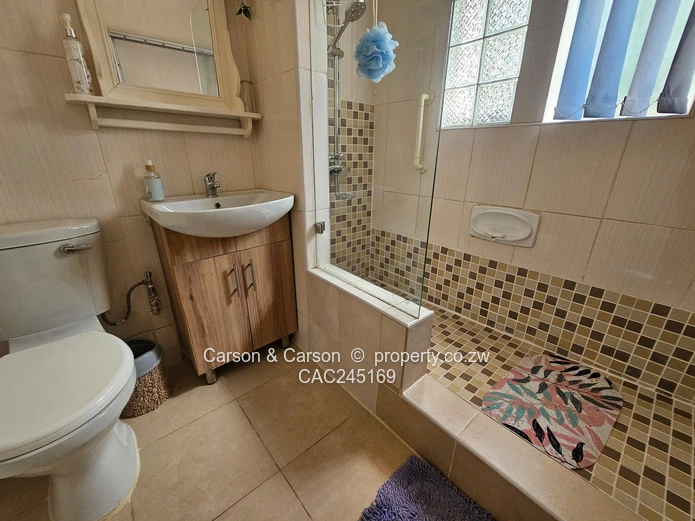Fully furnished duplex apartment in Avondale 
