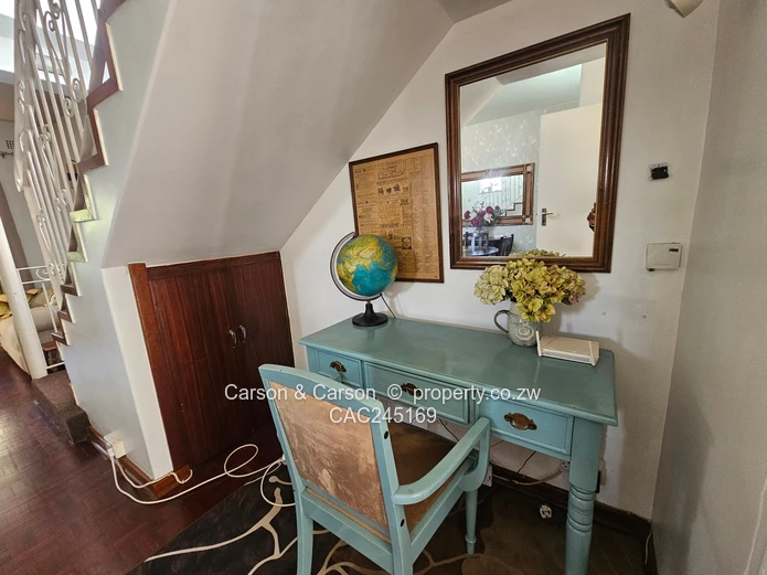 Fully furnished duplex apartment in Avondale 