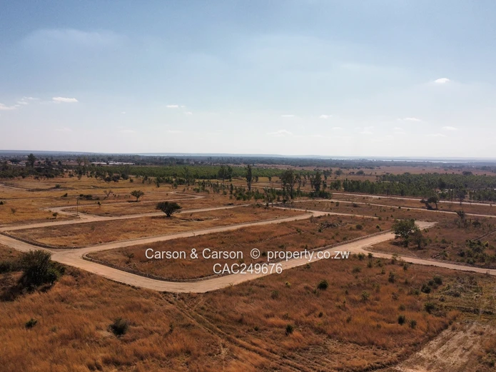 300m² Stand in Spitzkop — Panoramic Views & Services