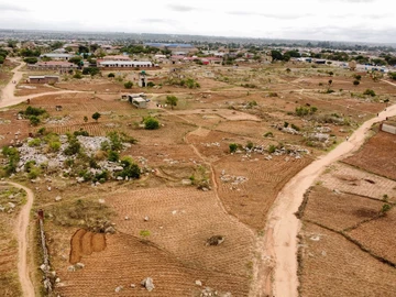 Commercial & Industrial Land