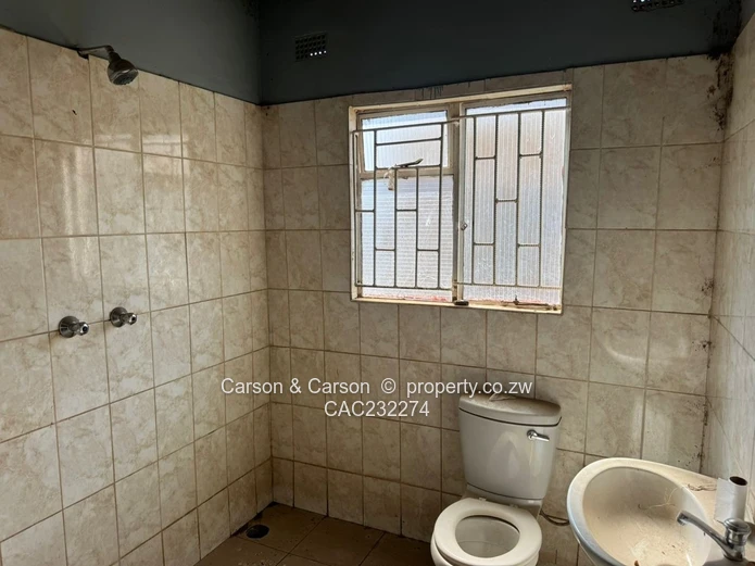 House to share in Budiriro close to the shopping centre (Sole Mandate)