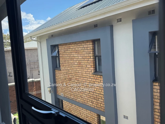 Clusters to rent in Newlands  (Sole Mandate)