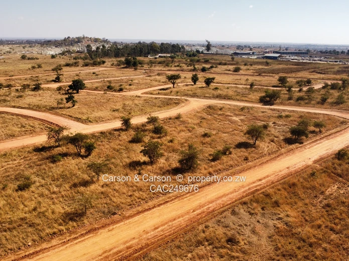 300m² Stand in Spitzkop — Panoramic Views & Services