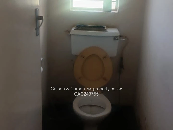 Chegutu 1.5ha Industrial Lot - 300m² Warehouse, Borehole