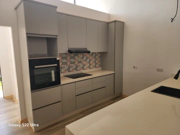 3 Bedroom Garden Flat