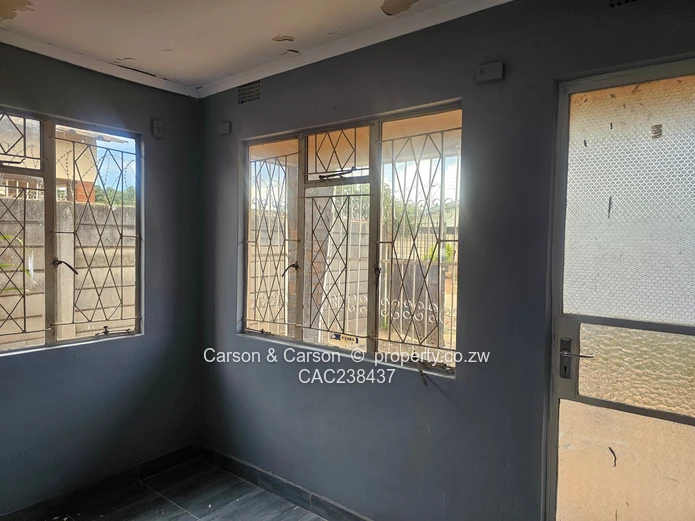 House to share in Glen View 3